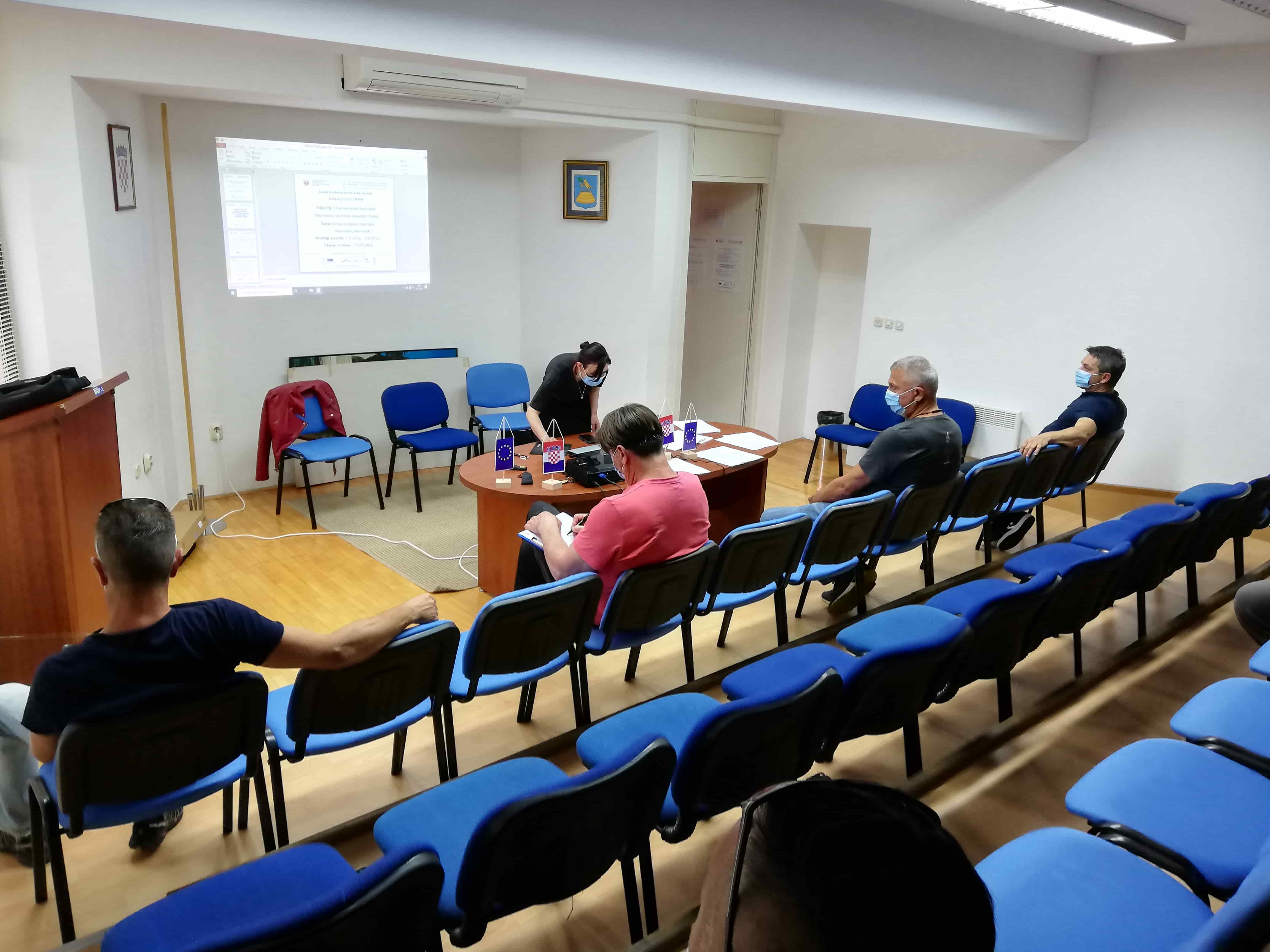 U Hrvacama održana  radionica Pružanje usluga u kući za hrvatske branitelje